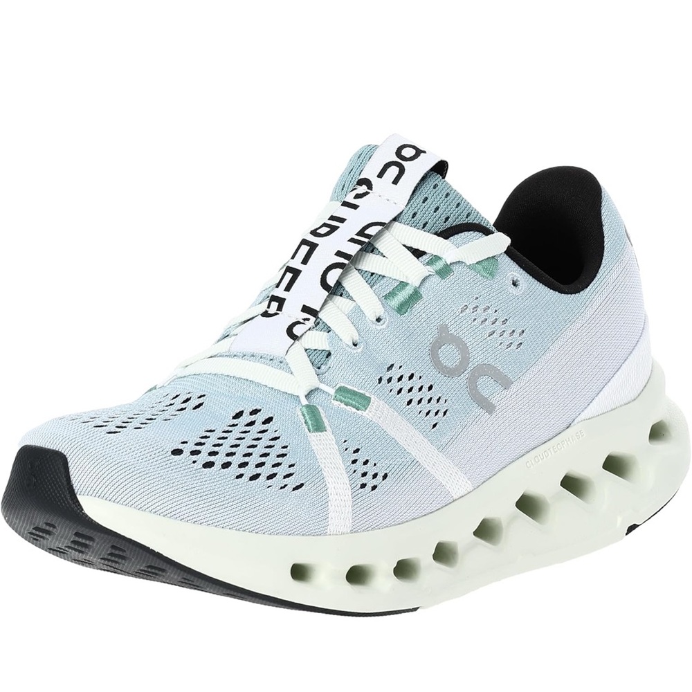 On Running Women's Cloudsurfer size 9
